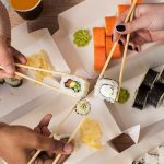 Суши и роллы с доставкой: разнообразное меню для вашего удовольствия