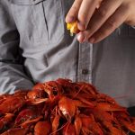Рекомендации по выбору и приготовлению вареных раков: лучшие рецепты и обслуживающие советы